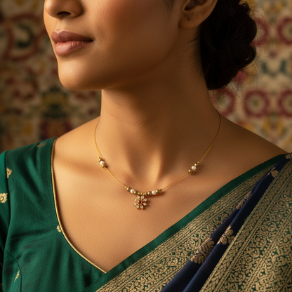 White Flower Pendant With Bindy Ball